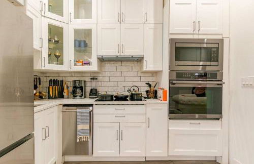 Golden Pearl with all you need within and around - Photo 24