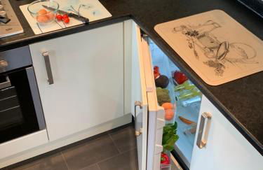 Kents Bank Holiday - Pet Friendly with Bay Views - Foto 12