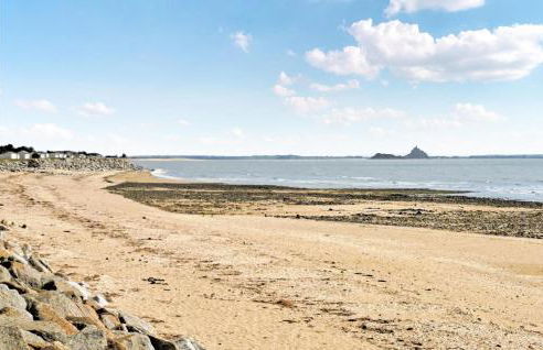 Pet Friendly Home In Omonville-La-Rogue - Foto 26