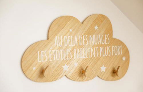 L'effet mer Maison rénovée lumineuse tout confort belle terrasse grand jardin clos sans vis à vis parking jeux pour enfants 5 mn à pied de la plage d'Asnelles et centre bourg - proche Bayeux au coeur des plages du débarquement - Foto 27