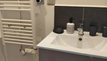 Studio meublé indépendant - Photo 4