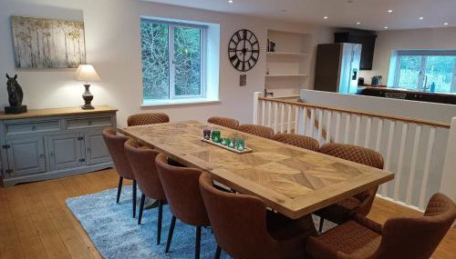 The Stables at Eriviat Hall - Photo 3