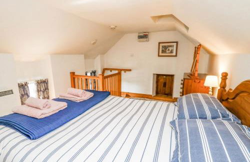 Ty Bach Twt - Photo 11