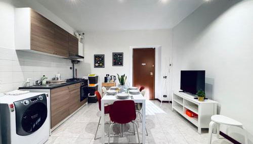 Near Airport -BGY BERGAMO AIRPORT STAY - Free WIFI - Foto 3