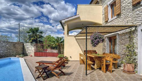 Villa in Svetvincenat with Pool & Beach - Foto 4