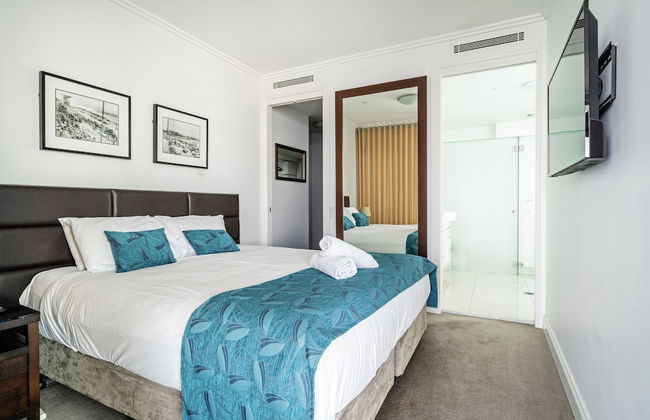 Reflection on the Sea - Foto 9