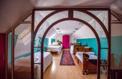 The Timber Barn South Downs West Sussex Sleeps 18 - Foto 9