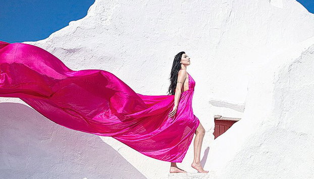 Mykonos Flying Dress High End Professional Photographer - Photo 2