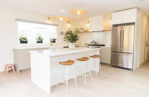 Bright, Spacious 4 BD in the Heart of Little Italy - Foto 8
