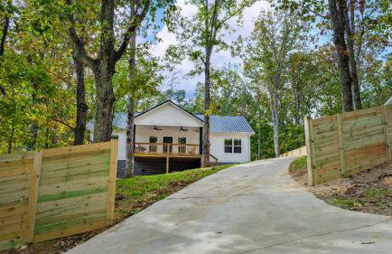 Melody Ridge Downtown with Fast WiFi, King Suite, Soaking Tub - Foto 3