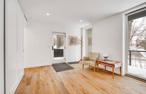 Modern Chic - Photo 70