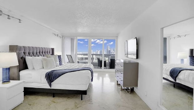 Wavefront Oasis in Miami - Foto 5, Habitación