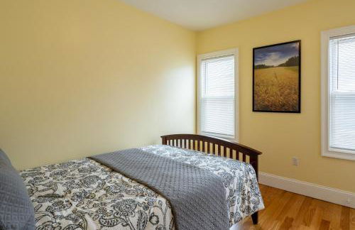 90 - 4BR Dorchester - Sleek Apt near Marina Bay - Photo 8