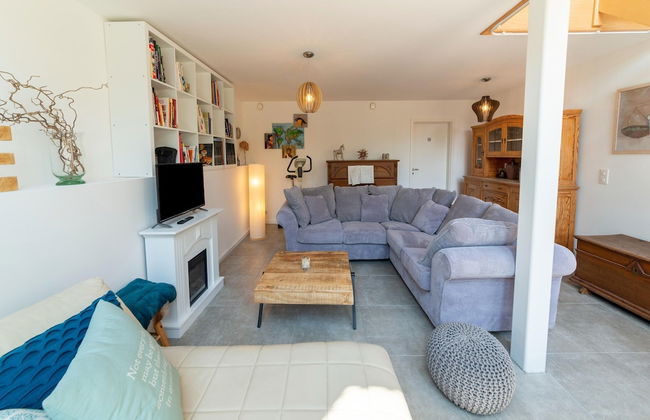 Magnificent Holiday Home for 6 Adults in Xhoffraix - Foto 15