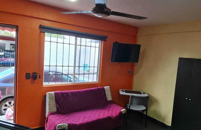 Super Cheap Loft Style Apartment in Merida Wifi Smartv - Foto 6