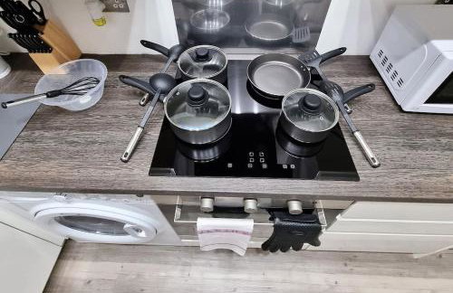 *6R* setup for your most amazing & relaxed stay + Free Parking + Free Fast WiFi * - Foto 29