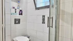 Chambre privée dans logement partagé, Pepsy Blue cozy Paris & Stade de France - Foto 4, Shower