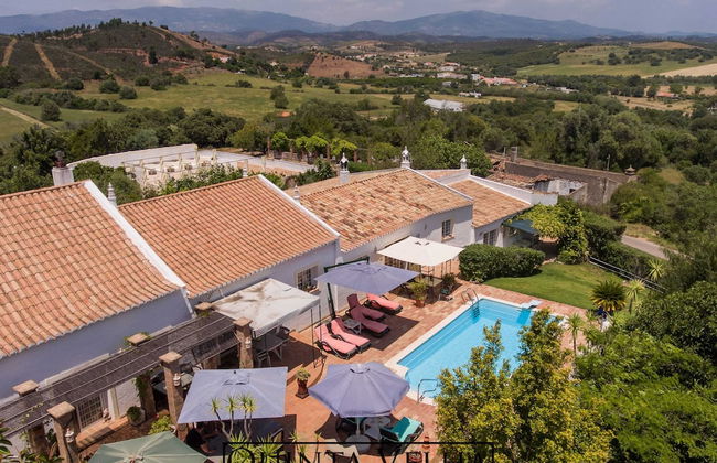 Holiday Home at Portimao With Fenced Garden - Photo 27