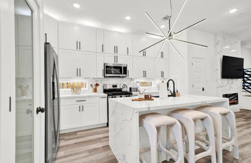 Modern Gated Townhome 5 Mins to NRG & Med Center - Foto 18