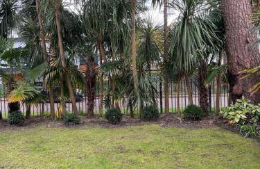 Luxury Villa with Beach Hut and Hot Tub - Photo 39