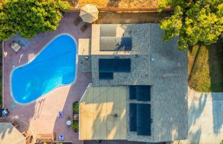 Pool, Hot Tub, Luxury 3 Beds,15 Min Beach,DT, Zoo, Sesame Place, Airport - Foto 5