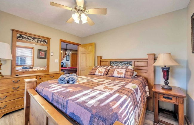 Pocono Pinnacle by Avantstay Steps to the Lake, Game Room, Large Deck - Foto 2