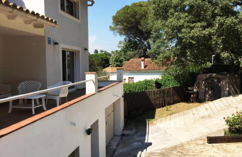 Eco house of oak, 15 min to BCN Max Pax 8 - Foto 5