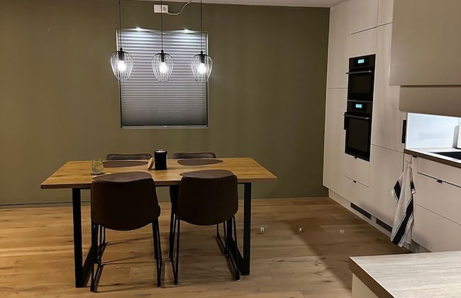 Kvaloysletta - 2 Bed Apartment - Free Parking - Foto 18