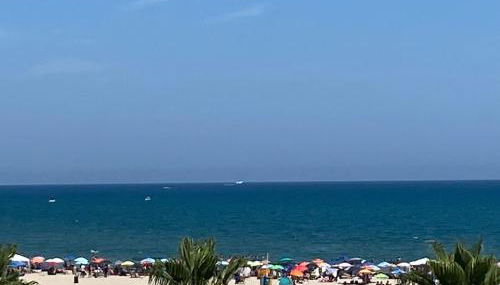 Casa vacanze SoleeMare Barletta Apartments - Foto 2, sunbed