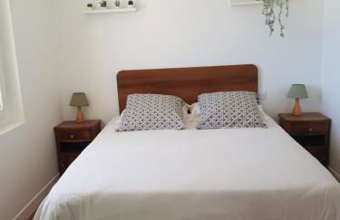 GITE chez mamie - 7 personnes A SAINTE LIVRADE SUR LOT - Foto 9