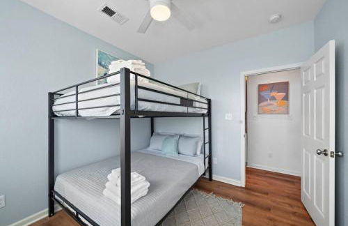 Beach House Located Steps from the Beach - Photo 26