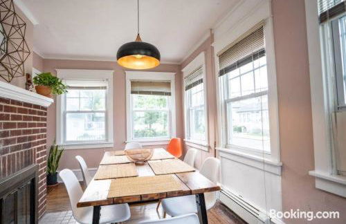 AC 6BR2BA Quiet Island House Near Casinos - Foto 70