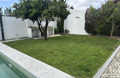 Sunshine Guesthouses in Azeitao and Algarve - Foto 16