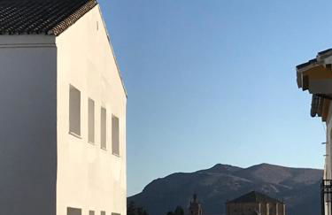 Apartamento nuevo con piscina en el centro "Doña Paca-Ronda" - Photo 11