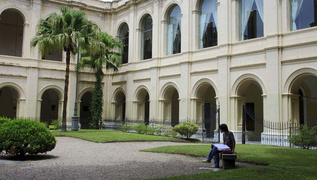 Exploring Cordoba's Jesuit Block