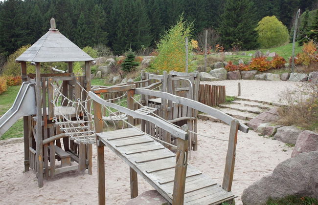 Family-friendly Forest Home - Foto 33