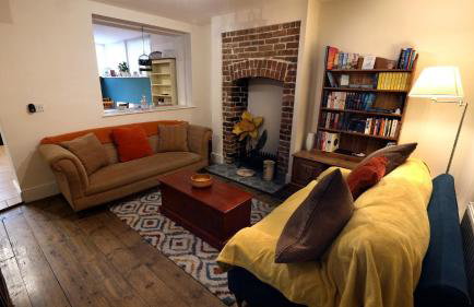 Charming 2BR Edwardian House in Market Town - Foto 9