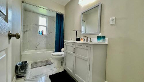 A Great Place for Workers on Whitaker-Unit B - Foto 2, towels, Shower