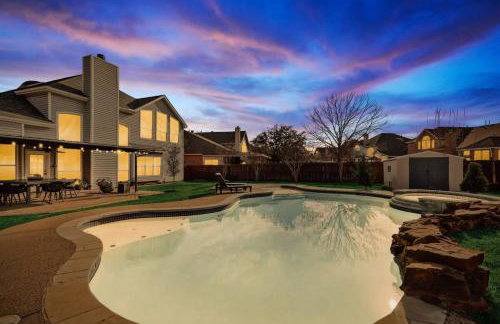 Stylish Spacious Convenient - 6-BD 2 5-BA + Pool - Foto 46