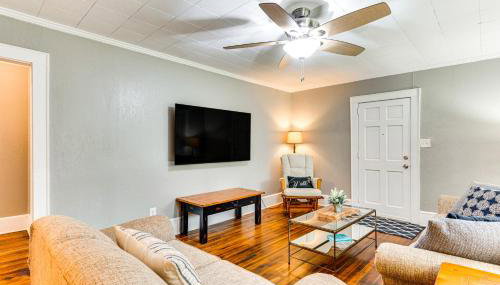 3 Mi to Dtwn! Forest City Haven with Furnished Patio - Foto 4