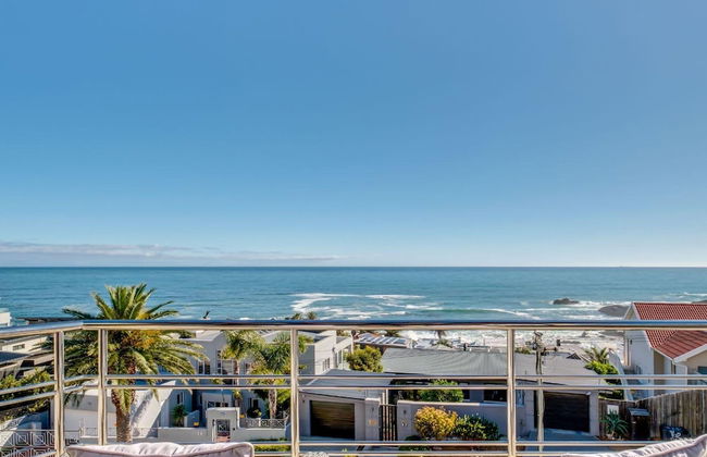 Multi-level Family Villa w Private Pool Views Lions Crest - Foto 71