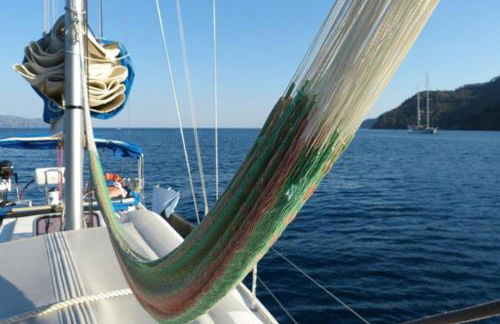 Tu casa flotante en Sevilla! Barco en alquiler en el Guadalquivir - Photo 14