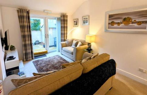 2 Bedroom Unique Converted Constabulary - Foto 16