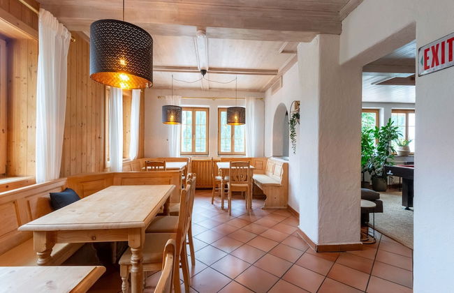 Beautiful Holiday Home Near St Anton Am Arlberg With Sauna - Foto 31