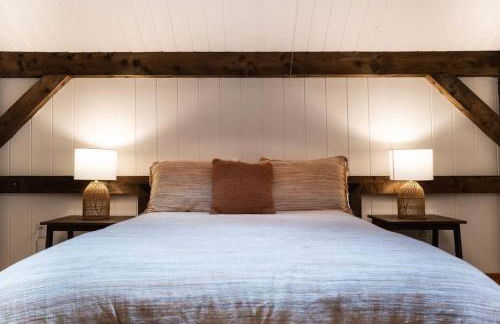 Berkshire Vacation Rentals: Stonebridge Cabin: Modern Amenities Enjoy Nature - Foto 28