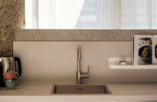 348 Suites Buitenhof Short Stay - Photo 26