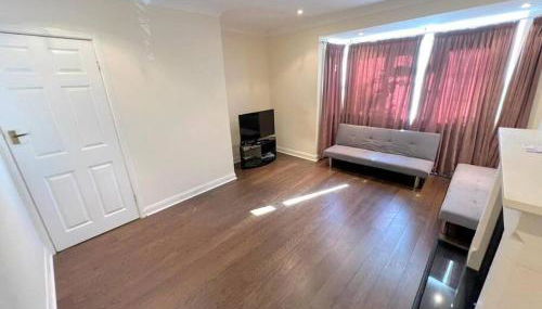 2-bed Flat - Wallington - 6min walk to station - Foto 5