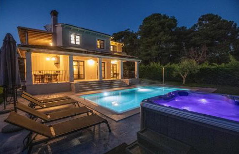 5 Bedroom Nice Home In Manjadvorci - Foto 9