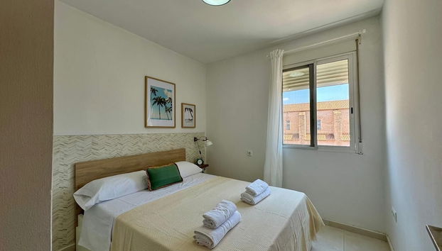 Vistas al Castell de Alacuas - Foto 2, Habitación