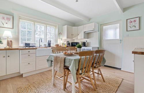 Beautiful 2 Bedroom Cottage in Oxton - Foto 32